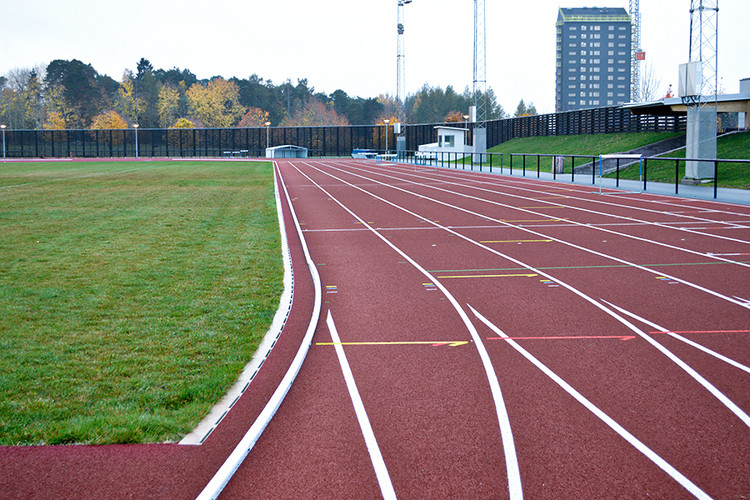 Aco-referens-uppsala-friidrottsarena-slidepuff-1